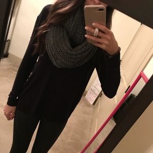 I have brand new scarfs for sale great quality!!!
